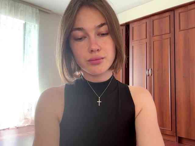 AnishaTrostle webcam