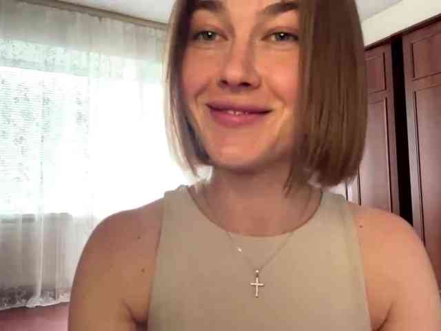 AnishaTrostle webcam