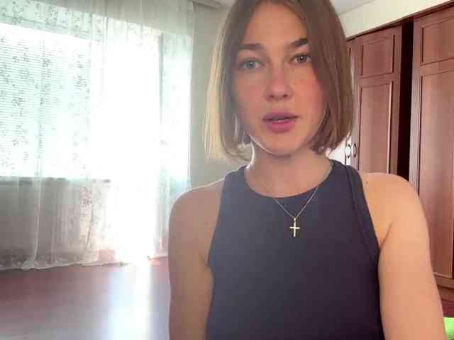 AnishaTrostle webcam