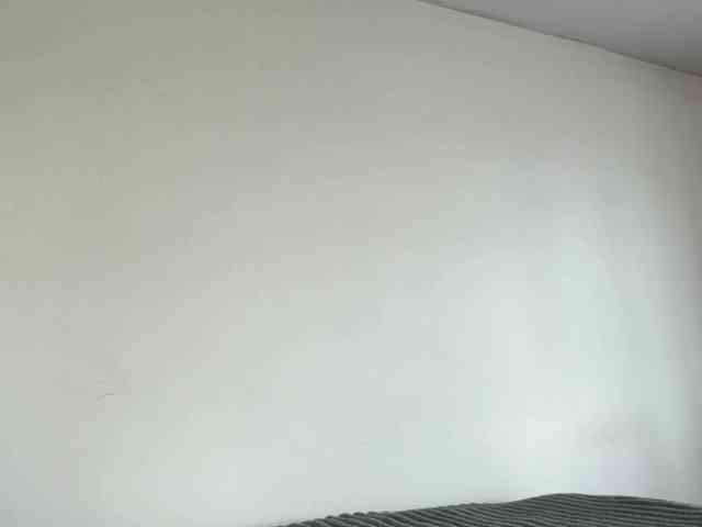 AnishaTrostle webcam