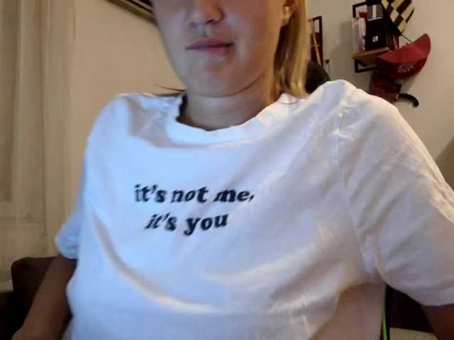 lean-cheeky live cam on BongaCams