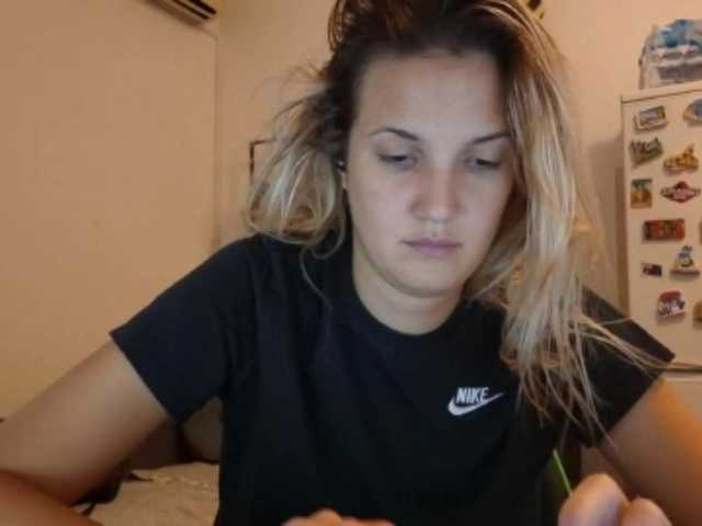 lean-cheeky live cam on BongaCams