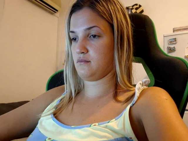lean-cheeky live cam on BongaCams