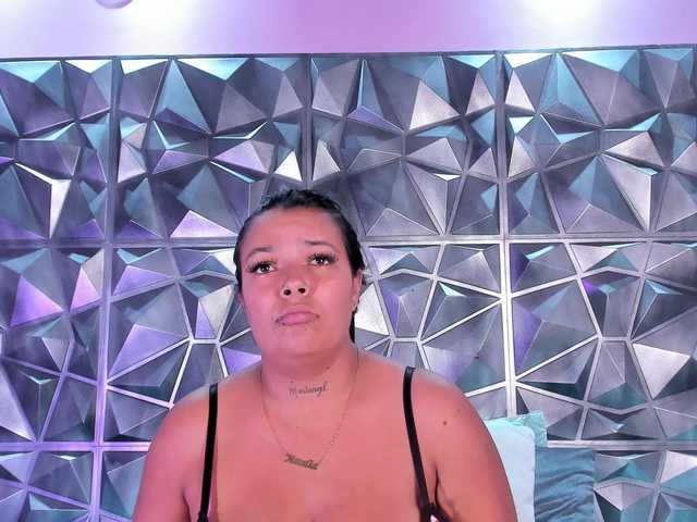 Yarasaint live cam on BongaCams