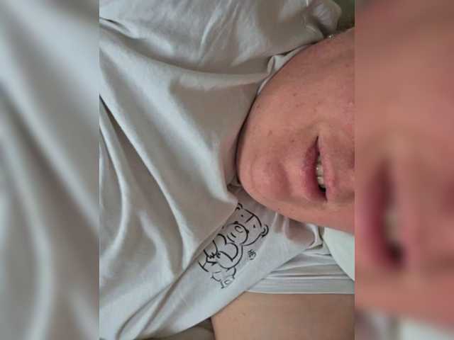 Iremka live cam on BongaCams