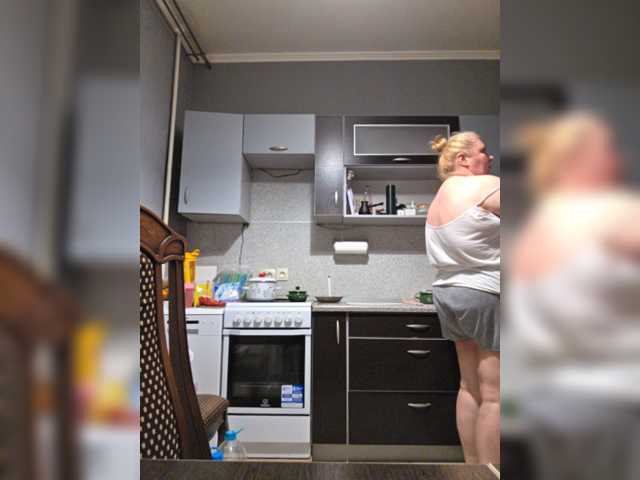 Iremka live cam on BongaCams