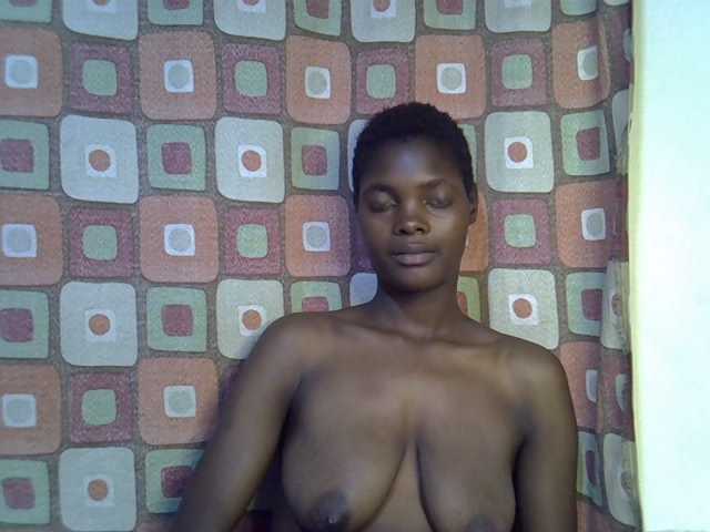 Slender-kerry live cam on BongaCams