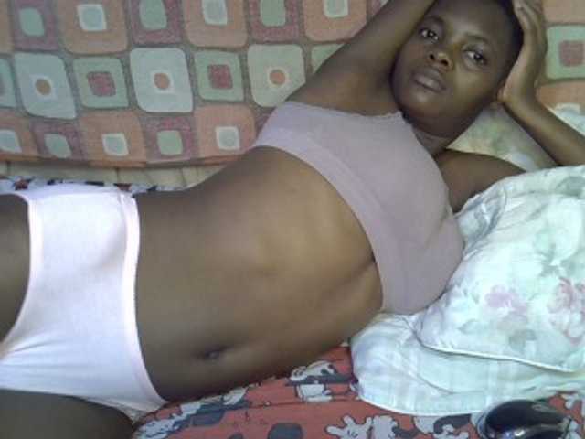 Slender-kerry live cam on BongaCams