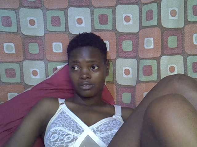 Slender-kerry live cam on BongaCams
