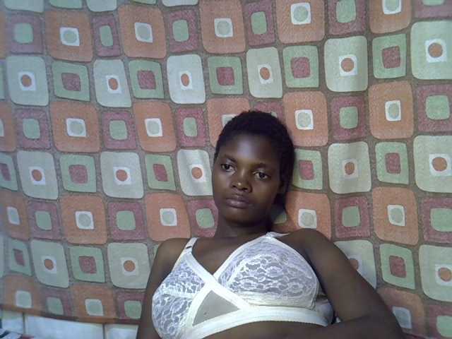 Slender-kerry live cam on BongaCams