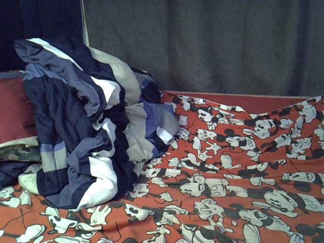 Slender-kerry live cam on BongaCams