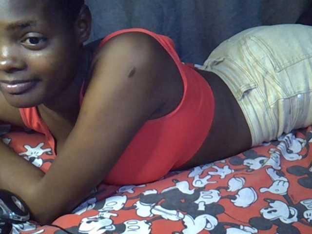 Slender-kerry live cam on BongaCams