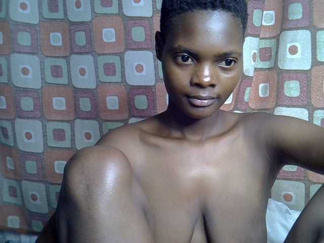 Slender-kerry live cam on BongaCams