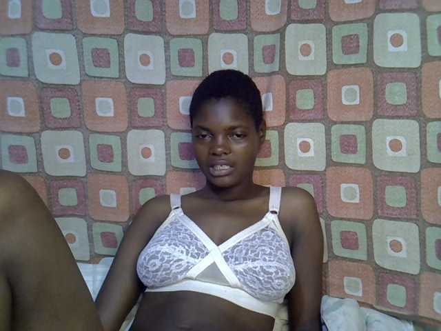 Slender-kerry live cam on BongaCams