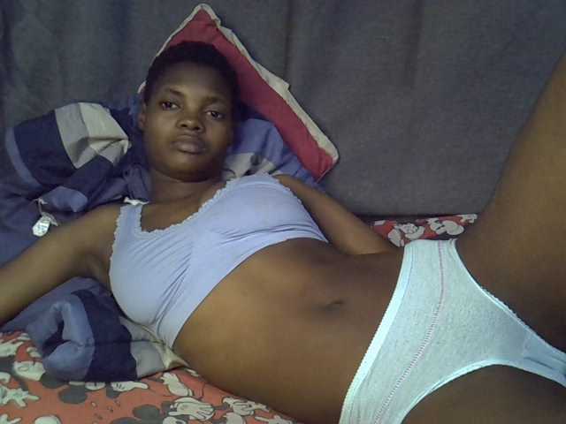 Slender-kerry live cam on BongaCams