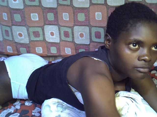 Slender-kerry live cam on BongaCams