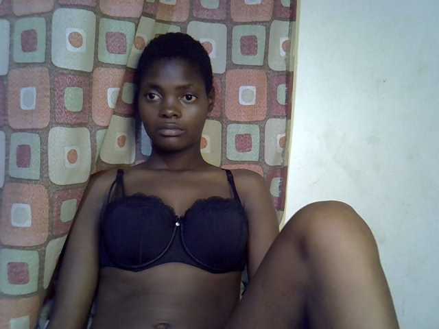 Slender-kerry live cam on BongaCams