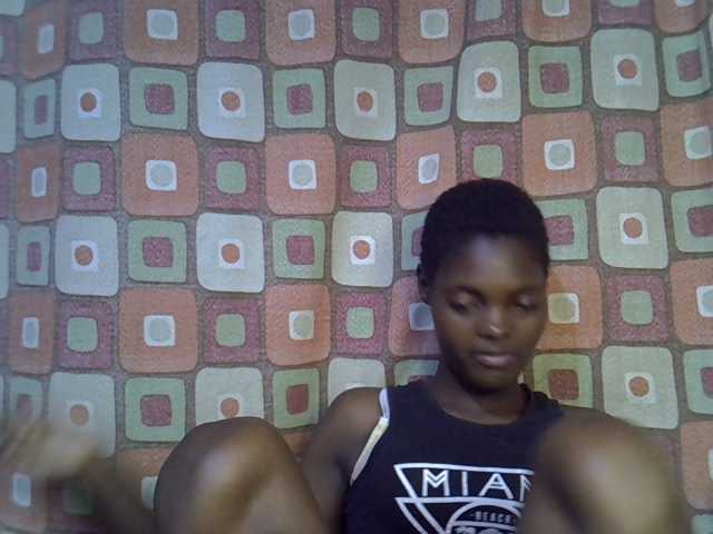 Slender-kerry live cam on BongaCams
