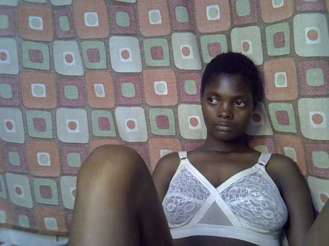 Slender-kerry live cam on BongaCams