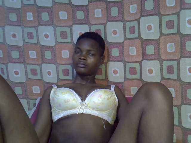 Slender-kerry live cam on BongaCams