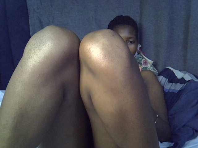 Slender-kerry live cam on BongaCams