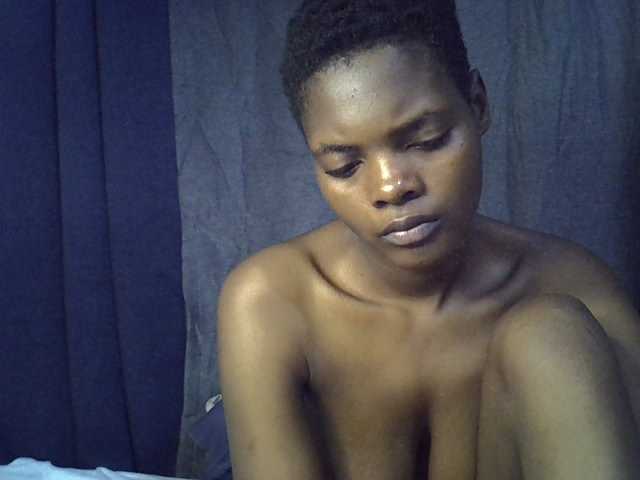 Slender-kerry live cam on BongaCams