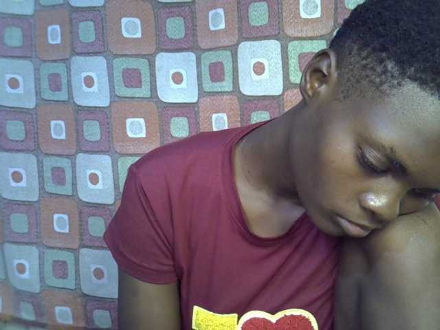 Slender-kerry live cam on BongaCams