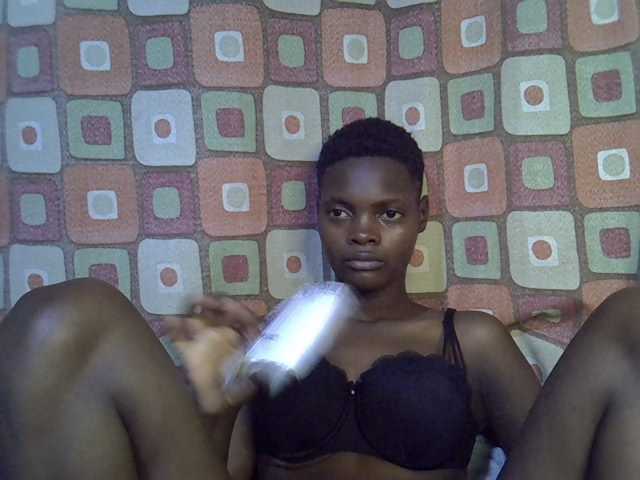 Slender-kerry live cam on BongaCams