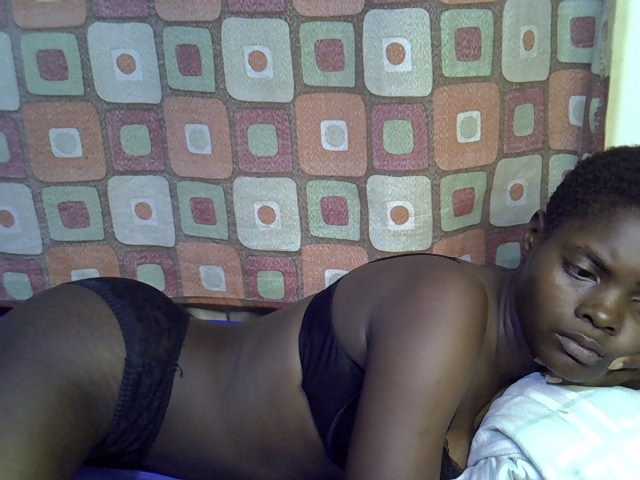 Slender-kerry live cam on BongaCams