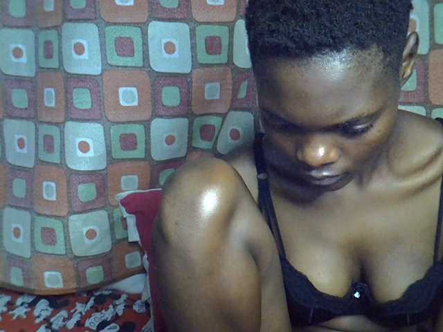 Slender-kerry live cam on BongaCams
