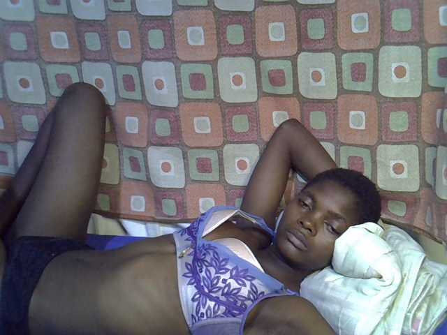 Slender-kerry live cam on BongaCams