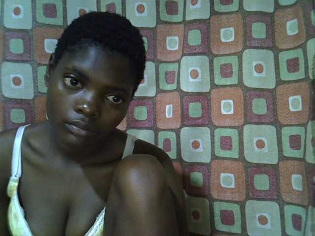Slender-kerry live cam on BongaCams