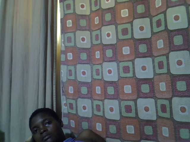Slender-kerry live cam on BongaCams
