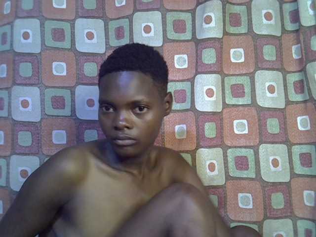 Slender-kerry live cam on BongaCams
