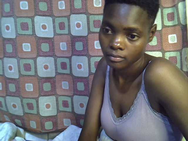 Slender-kerry live cam on BongaCams