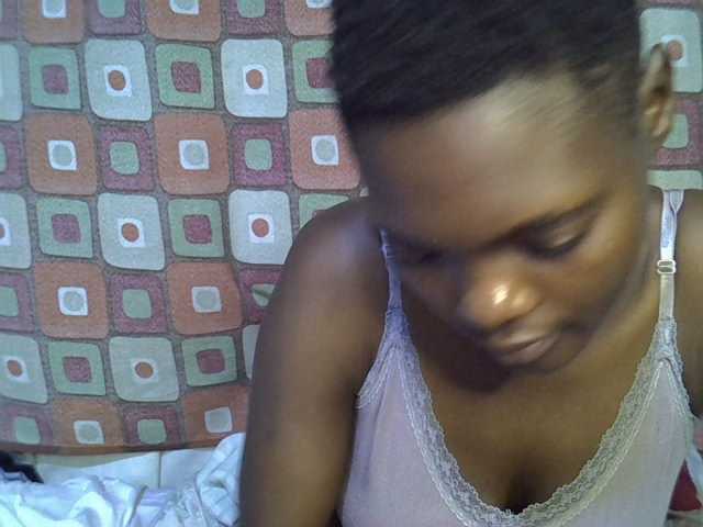 Slender-kerry live cam on BongaCams