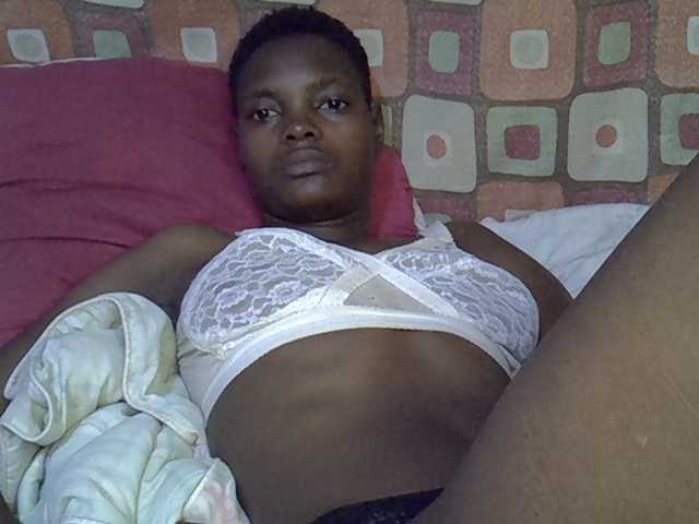 Slender-kerry live cam on BongaCams
