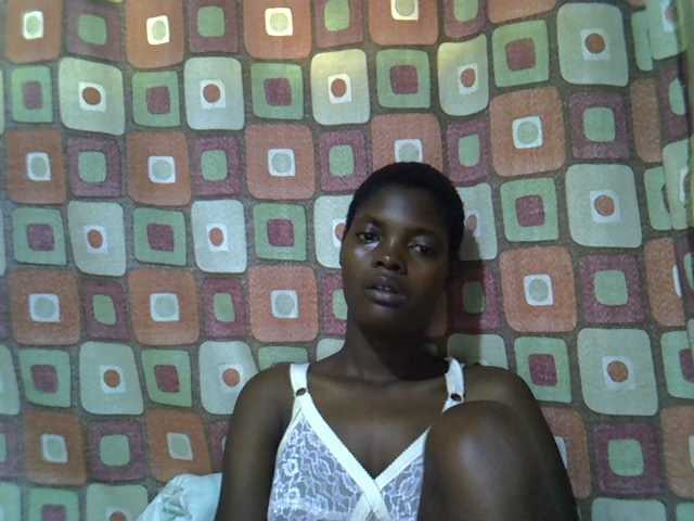 Slender-kerry live cam on BongaCams