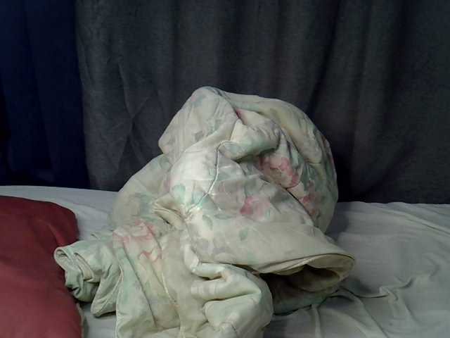 Chat with Slender-kerry live cam