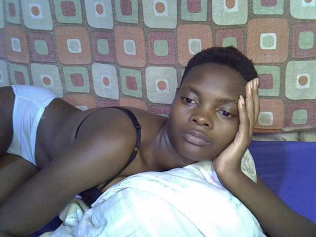 Slender-kerry live cam on BongaCams