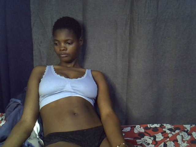 Slender-kerry live cam on BongaCams