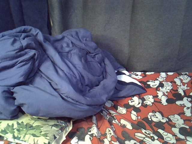 Slender-kerry live cam on BongaCams