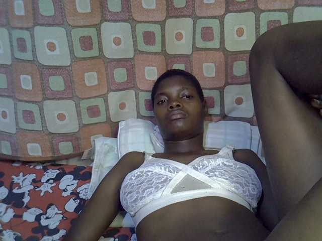 Slender-kerry live cam on BongaCams