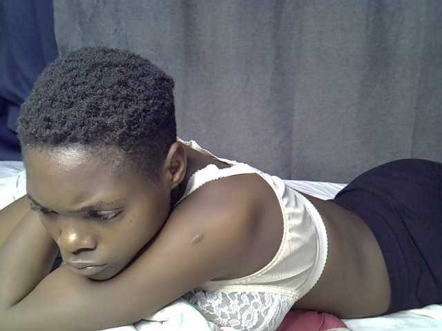 Slender-kerry live cam on BongaCams