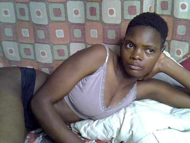 Slender-kerry live cam on BongaCams