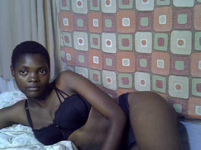 Slender-kerry live webcam show