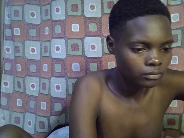 Slender-kerry live cam on BongaCams