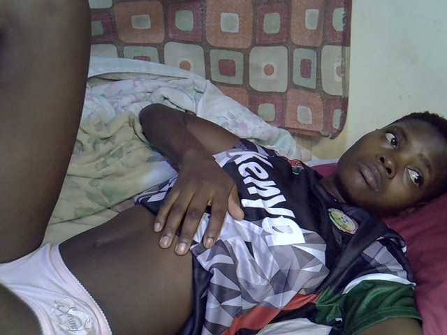 Slender-kerry live cam on BongaCams