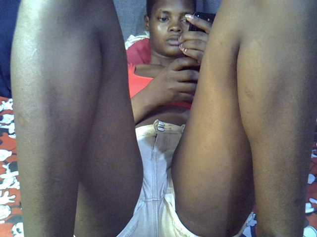 Slender-kerry live cam on BongaCams