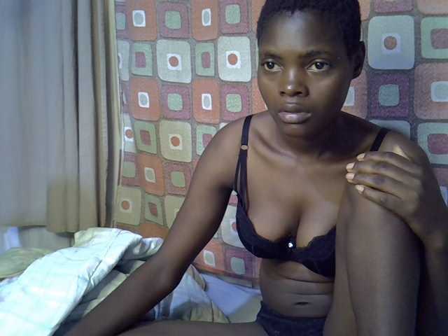 Slender-kerry live webcam show